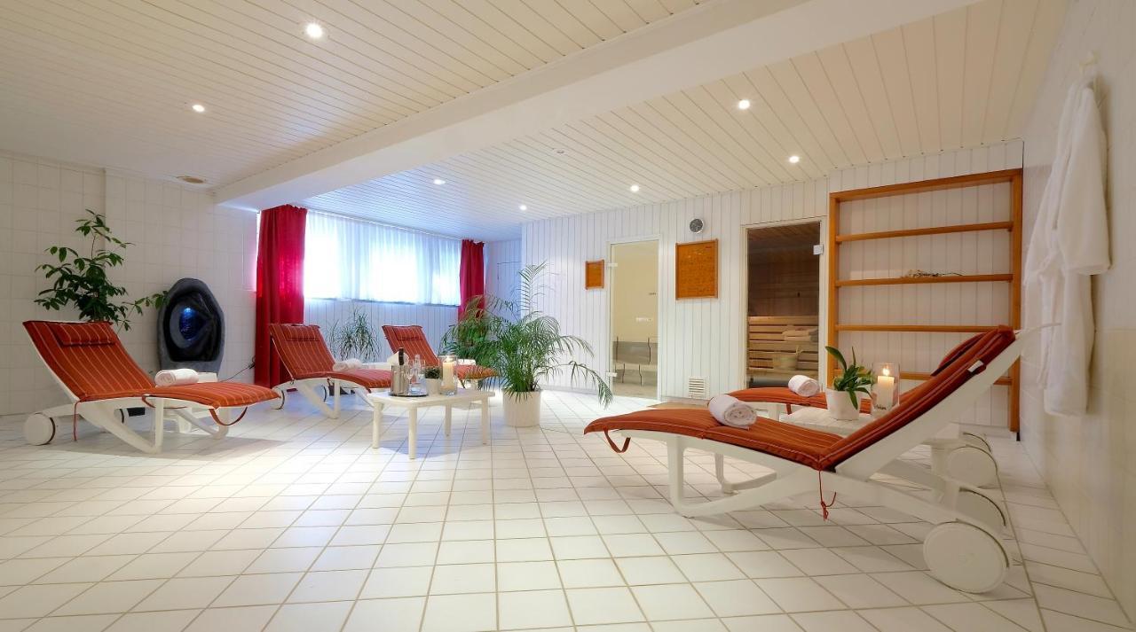 Landhotel Hubertus Unterelsbach ภายนอก รูปภาพ