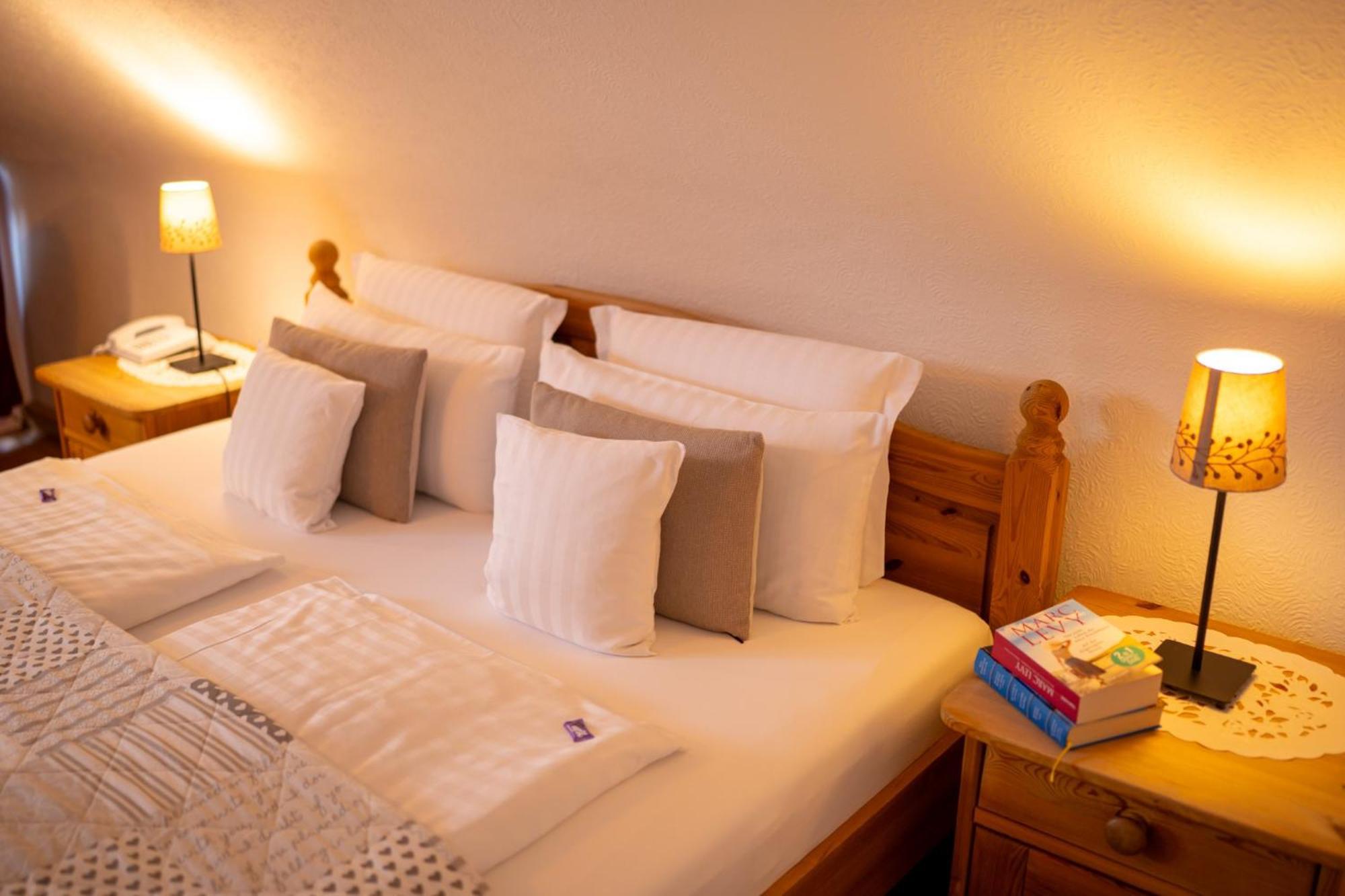 Landhotel Hubertus Unterelsbach ภายนอก รูปภาพ