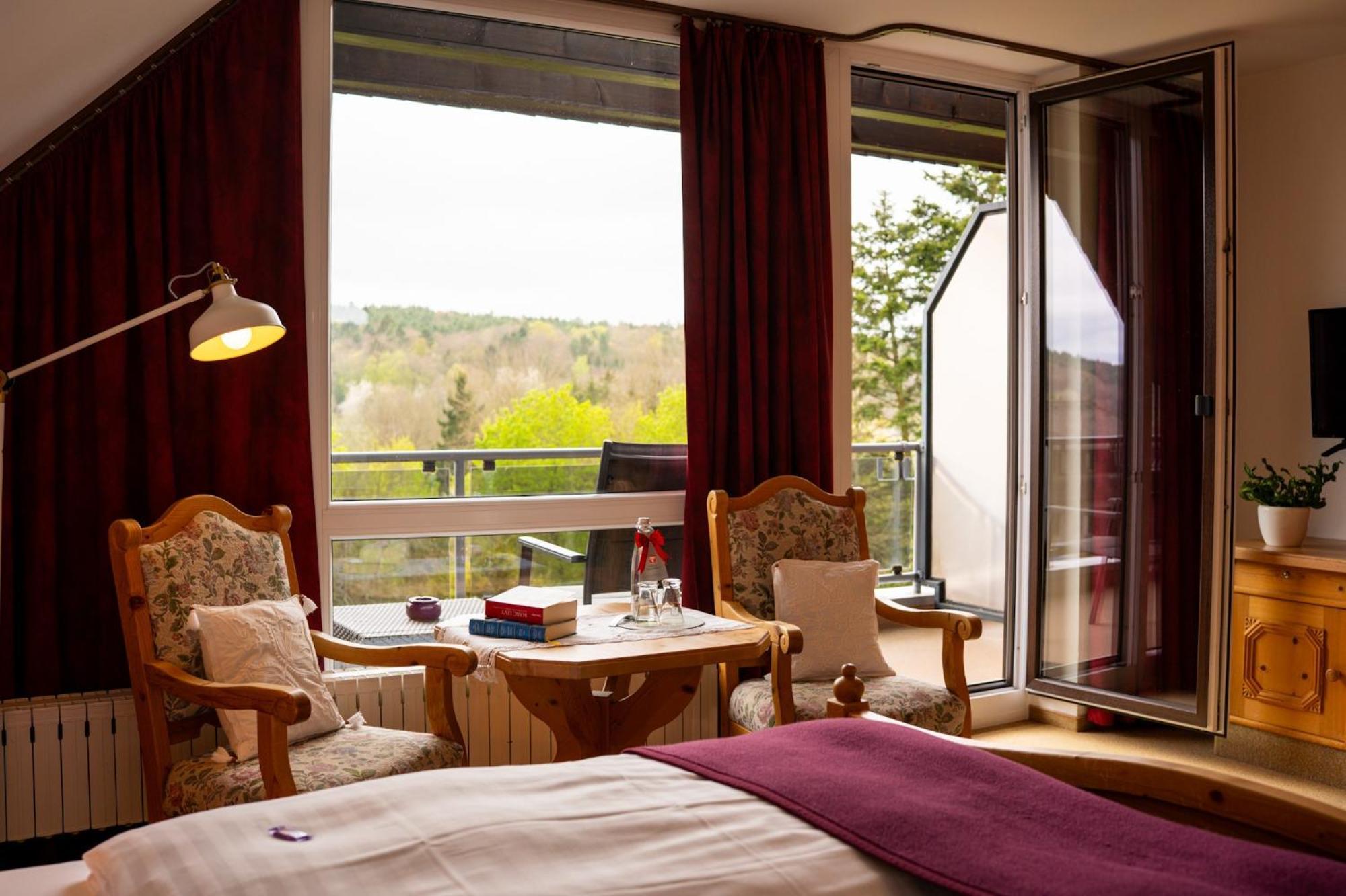 Landhotel Hubertus Unterelsbach ภายนอก รูปภาพ