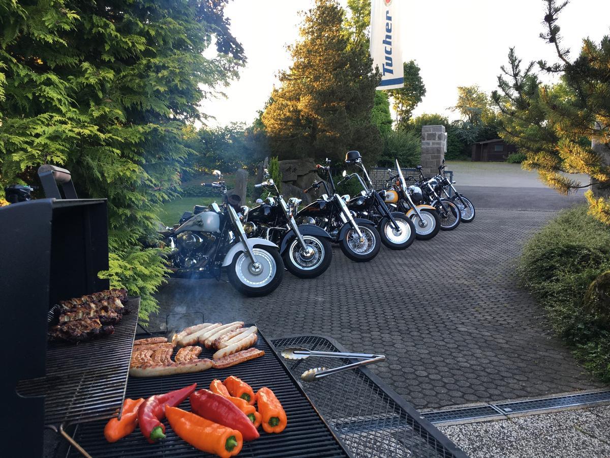 Landhotel Hubertus Unterelsbach ภายนอก รูปภาพ